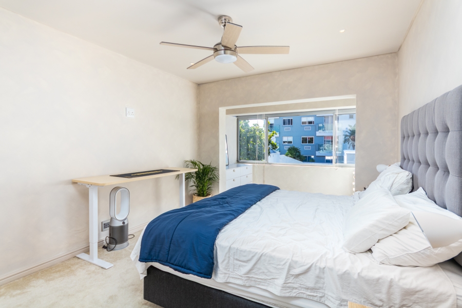 2 Bedroom Property for Sale in Green Point Western Cape